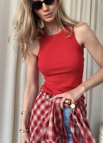 Facetune_22-05-2026-11-58-06.jpg