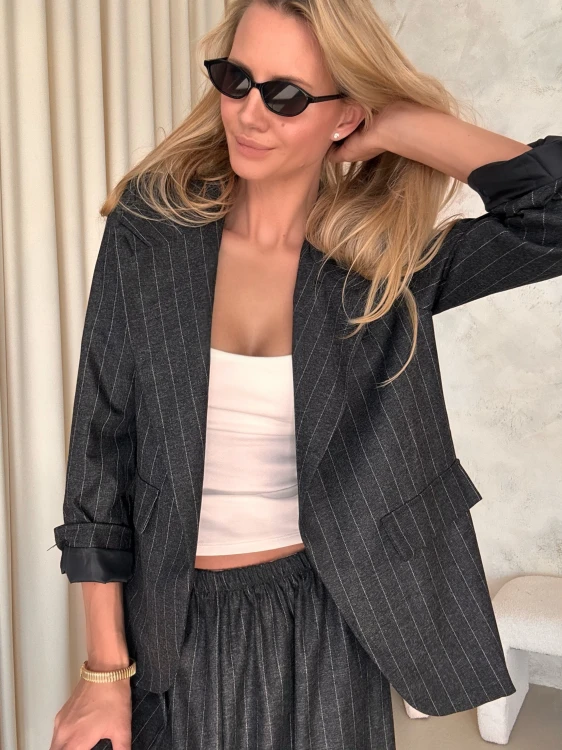 Facetune_02-10-2026-13-45-33.jpeg